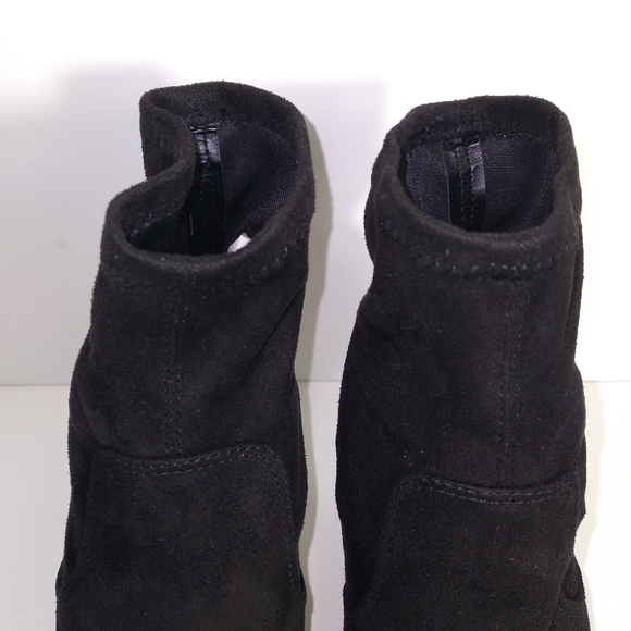 Alfani BAMBEY Black Faux Suede Gold Heel Ankl Bootie Boots- Women's Size- 6.5M - Picture 10 of 10